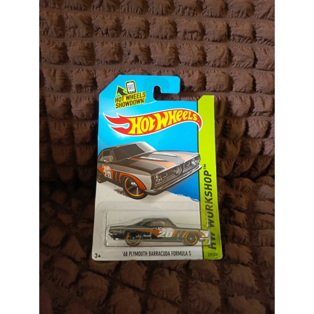 hotwheels 68 Plymouth barracuda formula