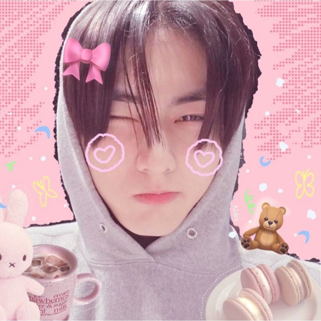 

EXTRA PACKING + FREEBIES