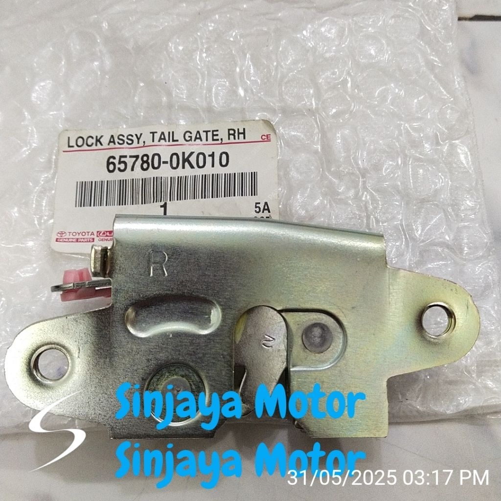 Door lock bagasi hilux RH kanan asli original