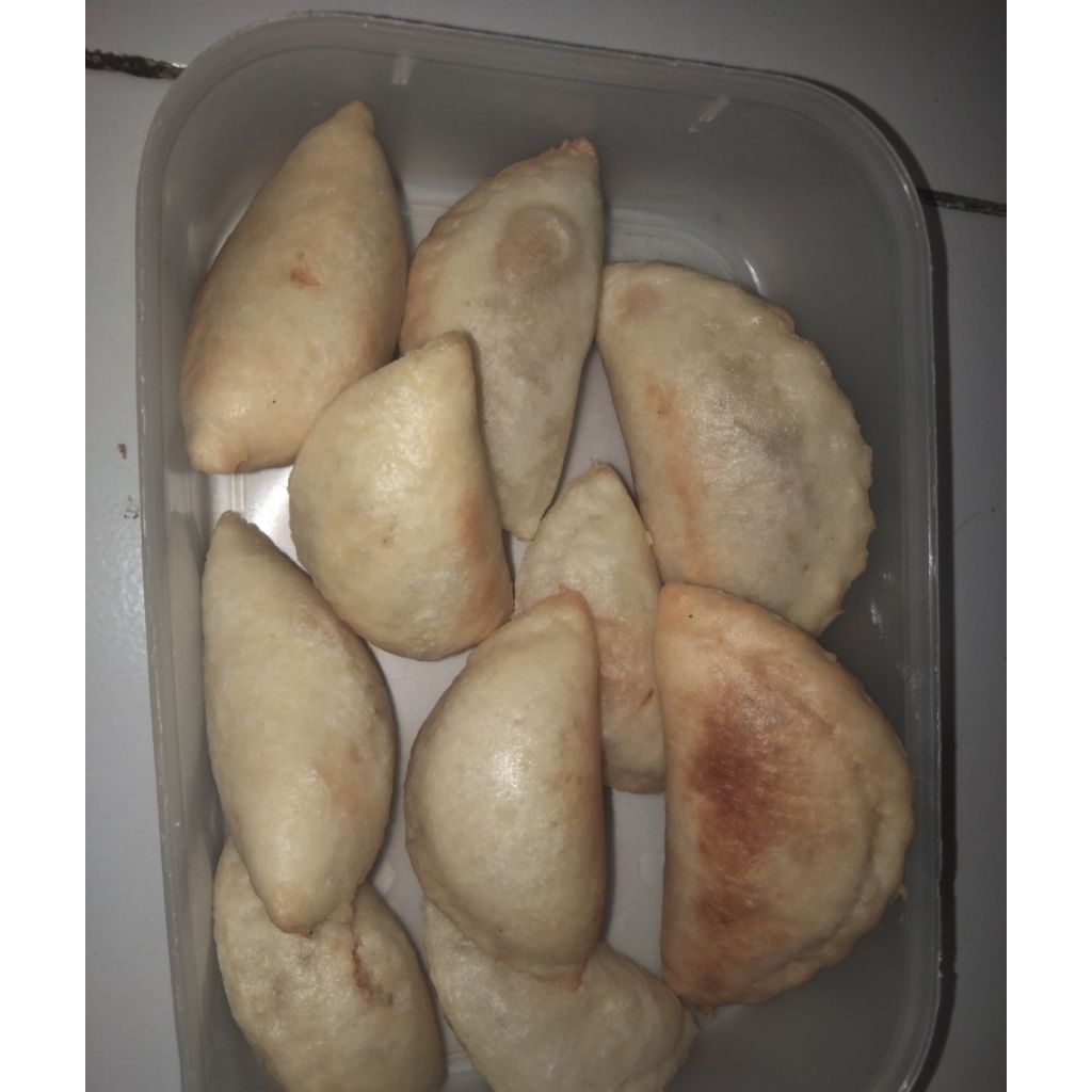 

Cireng jumbo isi ayam suwir isi 5pcs