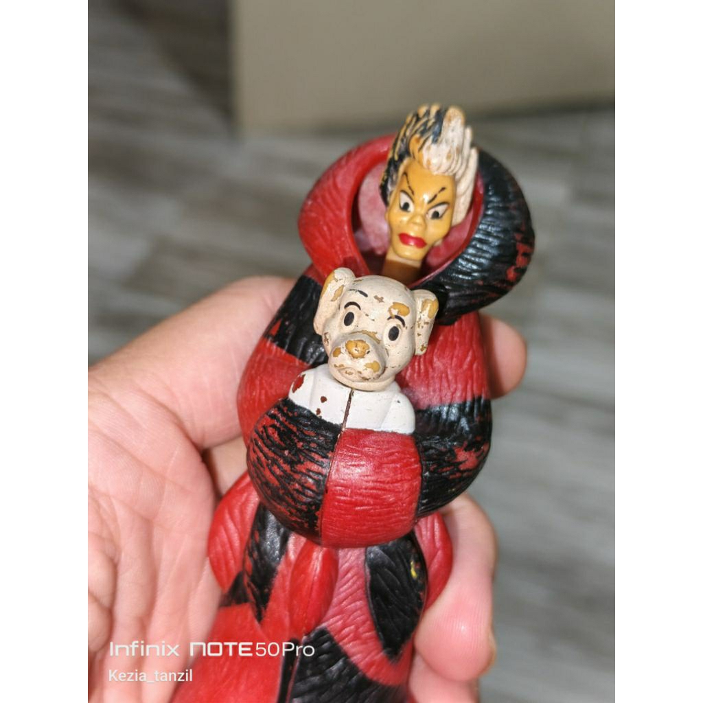 ACTION FIGURE FIGUR DALMANSION DALMANTION CRUELLA DE VIL CRUELA DEVILE DEVILLE FACE CHANGING BERUBAH