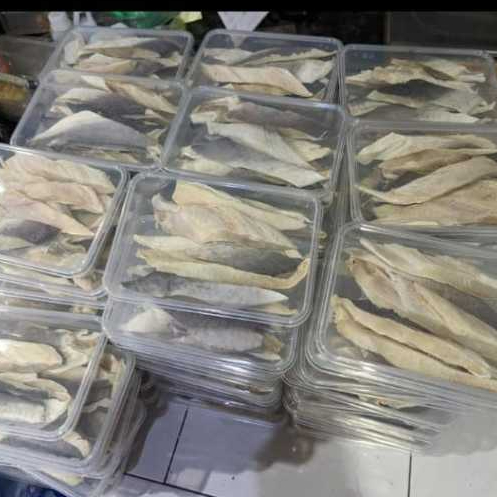 

ikan cucut kering 250gr