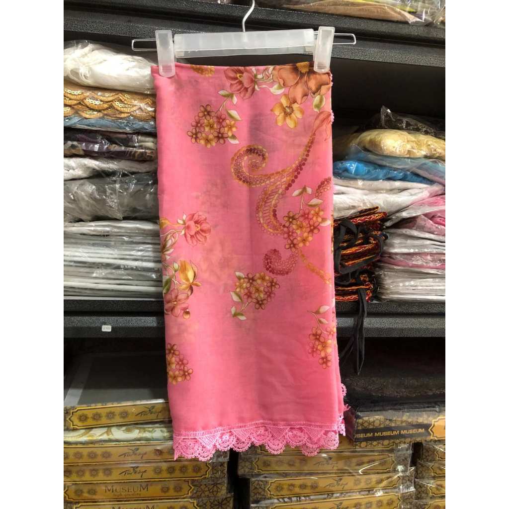 Hijab segi empat turkey motif bunga pink