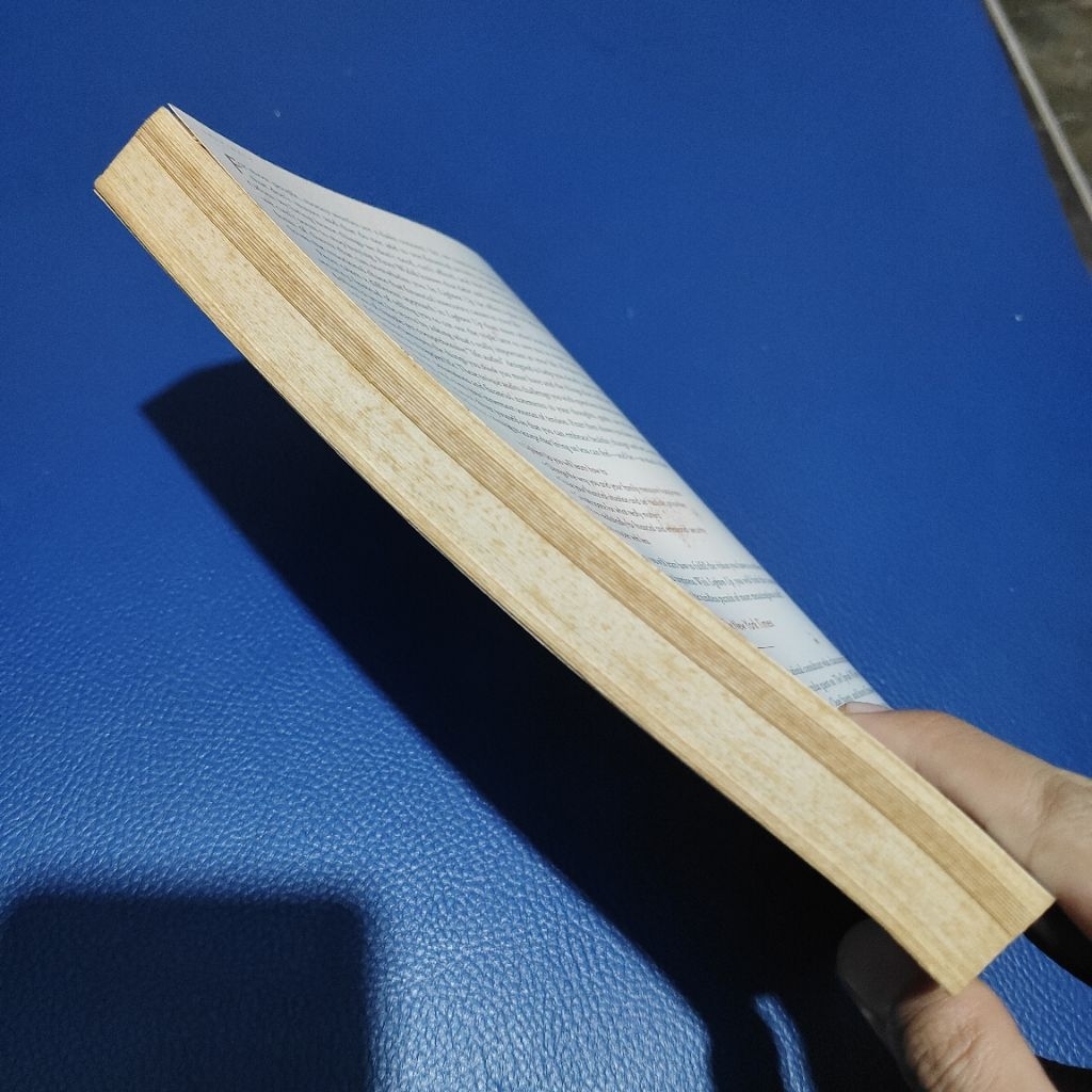 LIGHTEN UP PETER WALSH