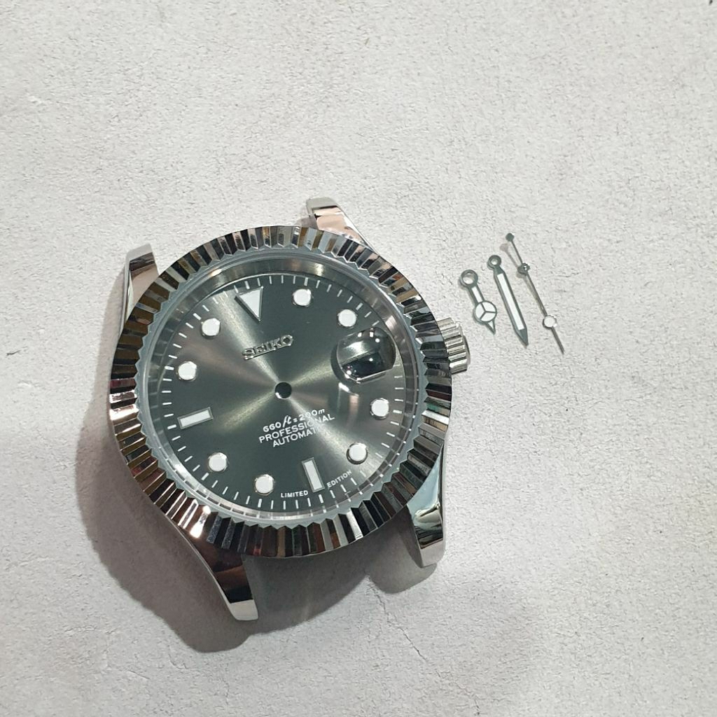 Case Seiko Automatic Limited Edision 41mm.