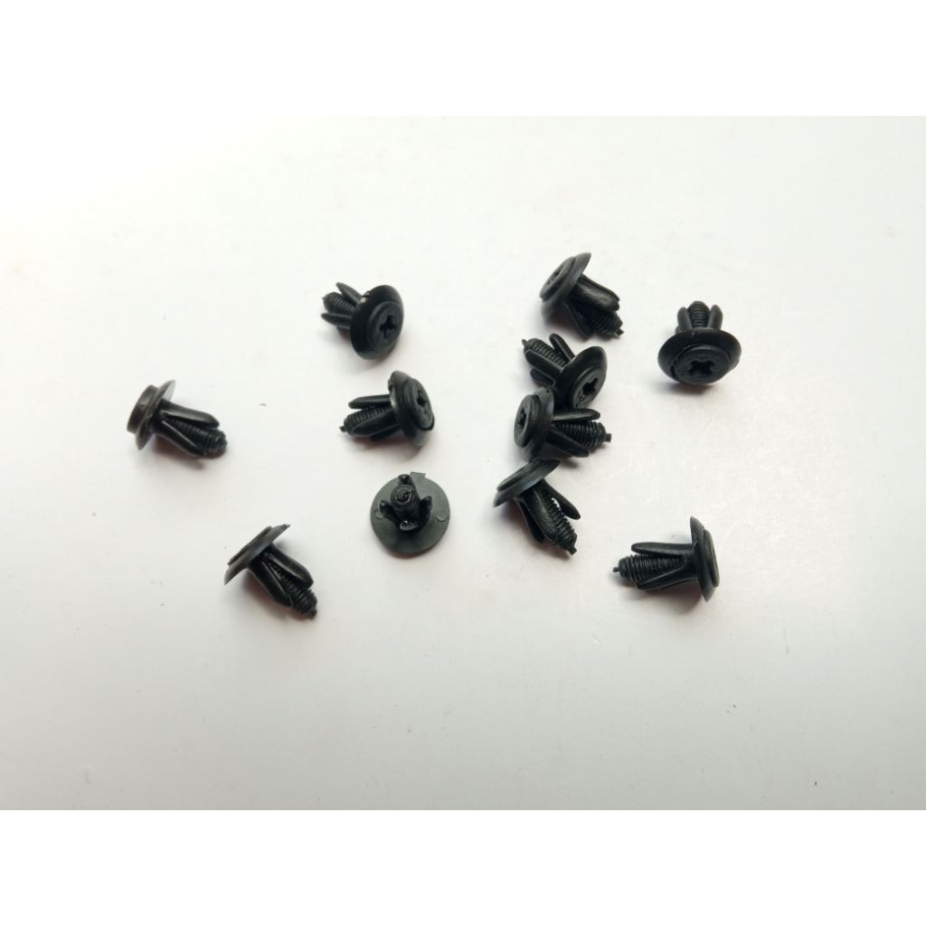 Kancing Klip Cengkeh Mobil Mata Obeng Universal Rivet kecil