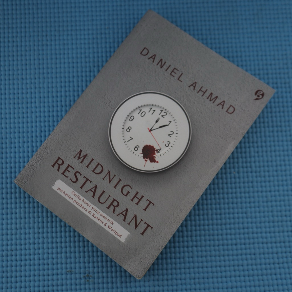 Buku Preloved Midnight Restaurant