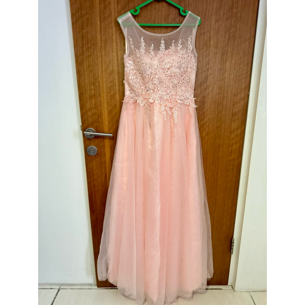 Caroline Kosasih Pink Gown