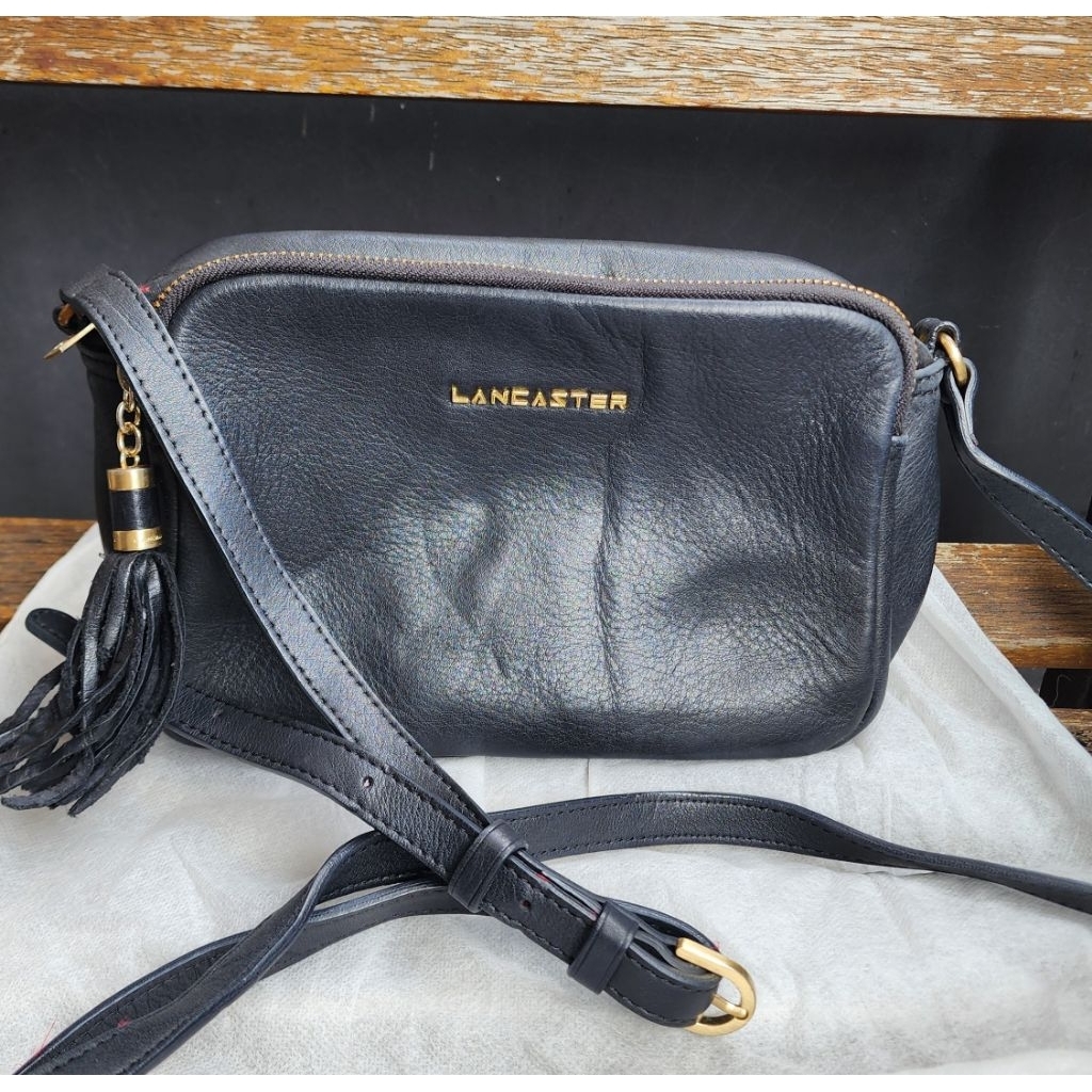 Tas Lancaster black camera bag preloved