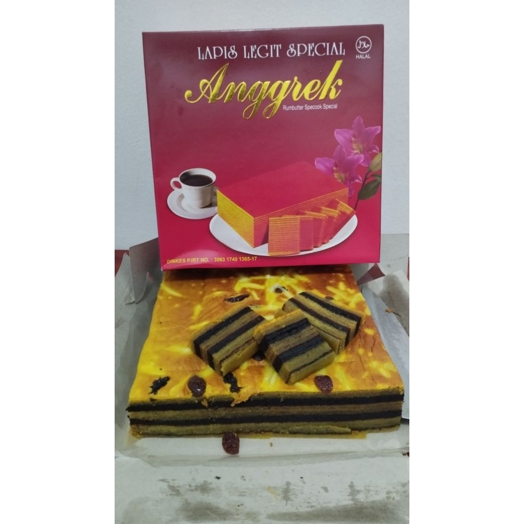 

Lapis legit anggrek spesial