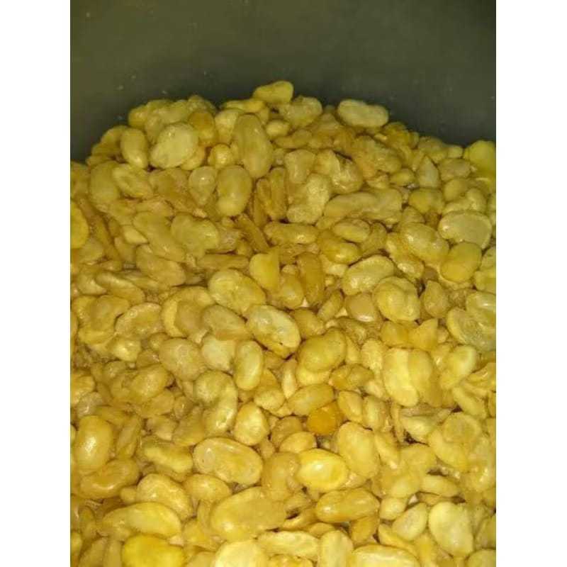 

Kacang Koro Kupas Snack Asin, Gurih, 500 gr - 1 kg Renyah, Mantap
