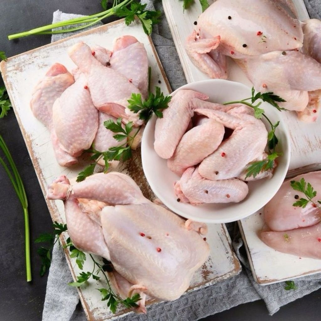 

1kg Mix Ayam segar Dada campur Paha fresh - supplier ayam potong segar Surabaya