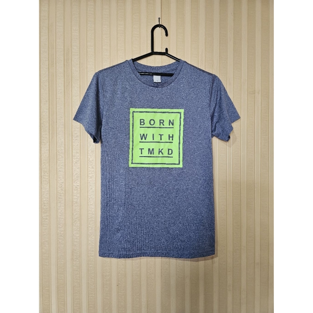 preloved tshirt DryFit, likeNEW 99%