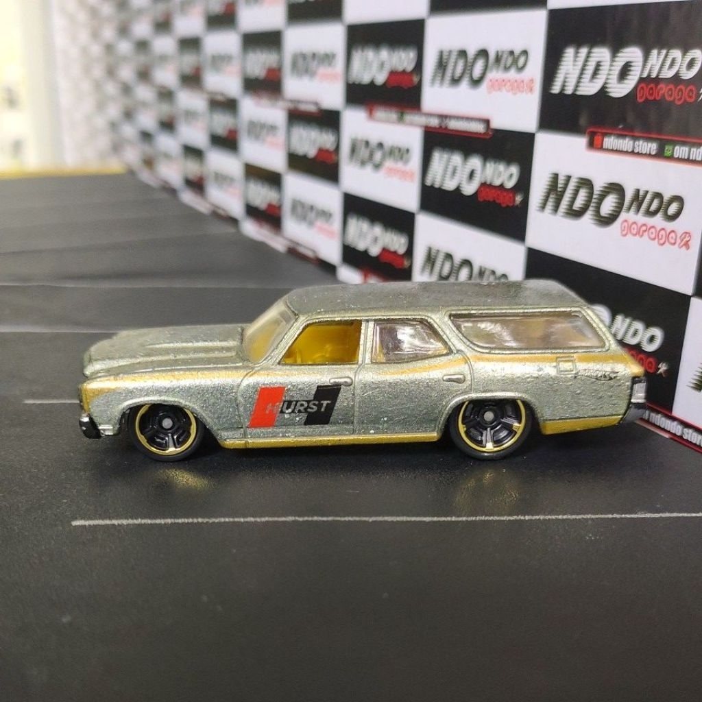 Hot Wheels '70 Chevelle SS Wagon Zamac 2nd Loose - 2014 HW Workshop Zamac