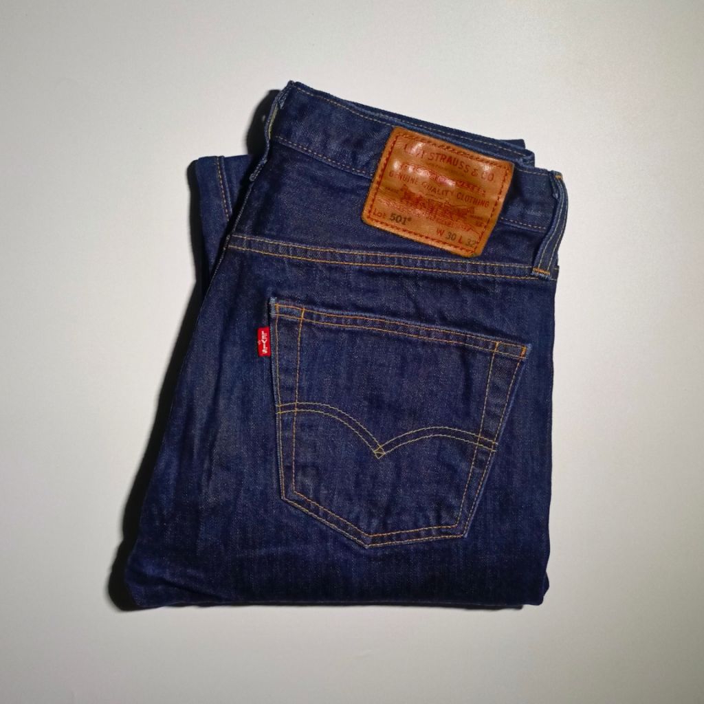 501 Dark Blue Jeans second