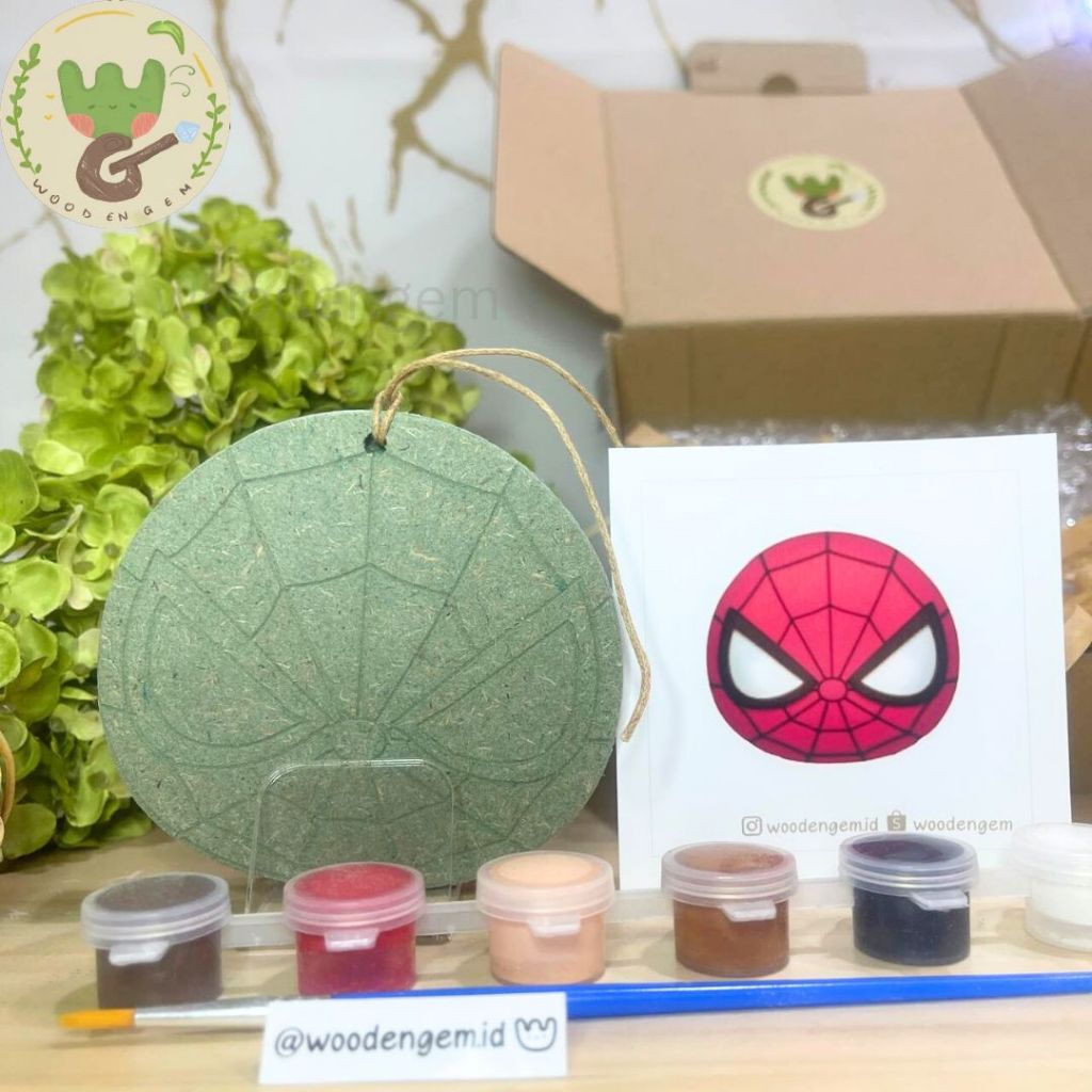 

DIY Wood Painting Kit Mewarnai Melukis Kayu Kanvas Hampers Ulang Tahun Anak Spiderman Tsum Gantung