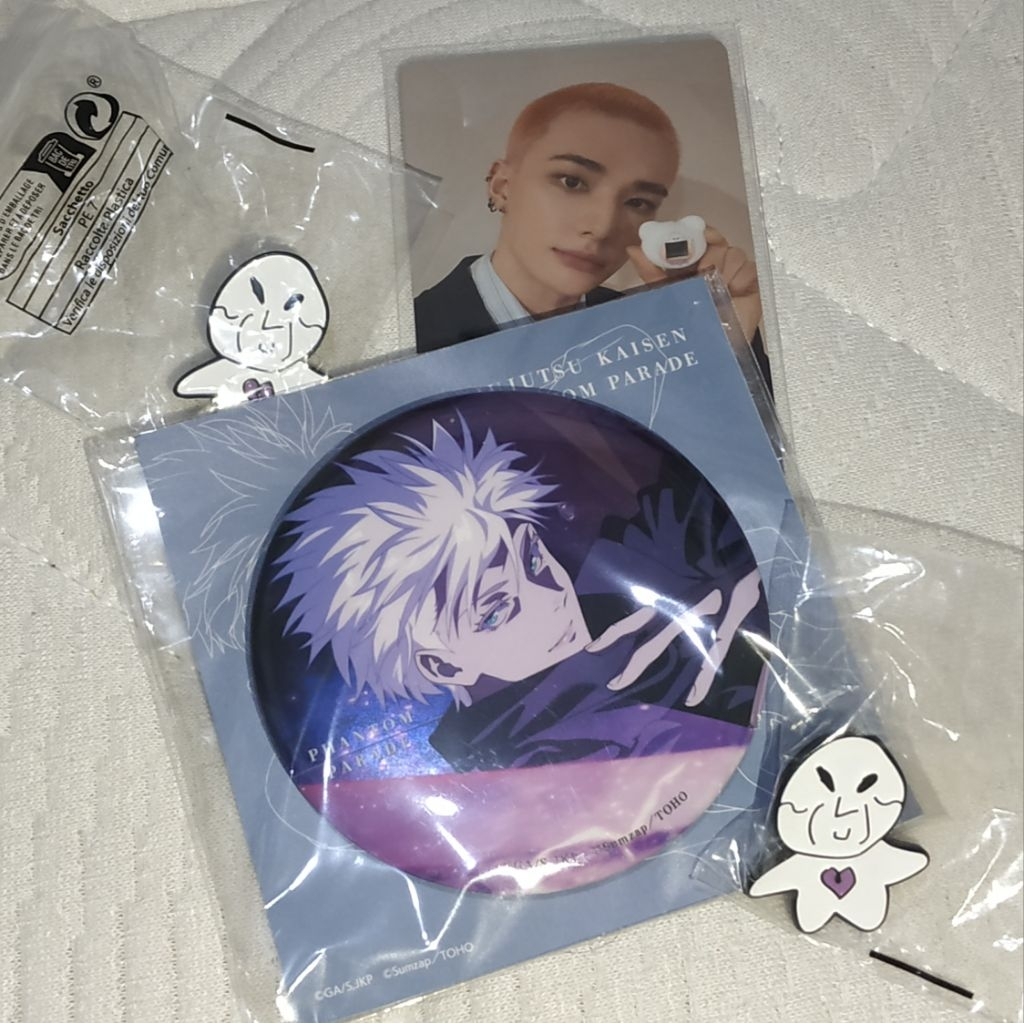 gojo satoru phantom parade pin badge jujutsu kaisen