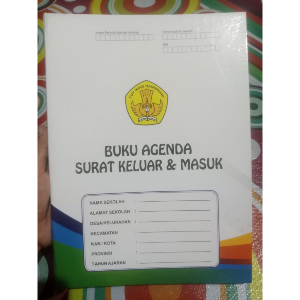 

Buku surat masuk dan keluar