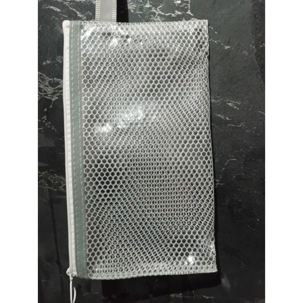 

pouch tempat pensil, make up dll