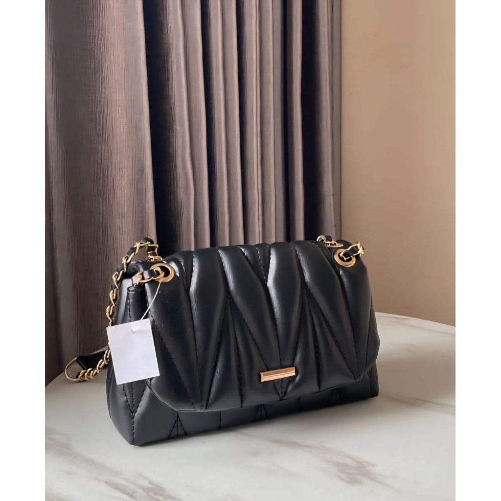 Sling Bag Wanita | Preloved