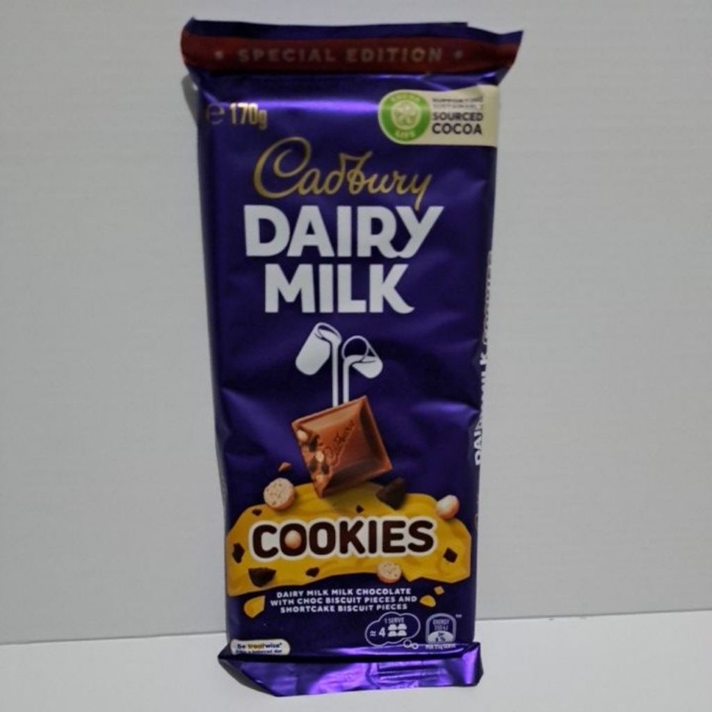 

CADBURY DAIRY MILK COOKIES 170 GR