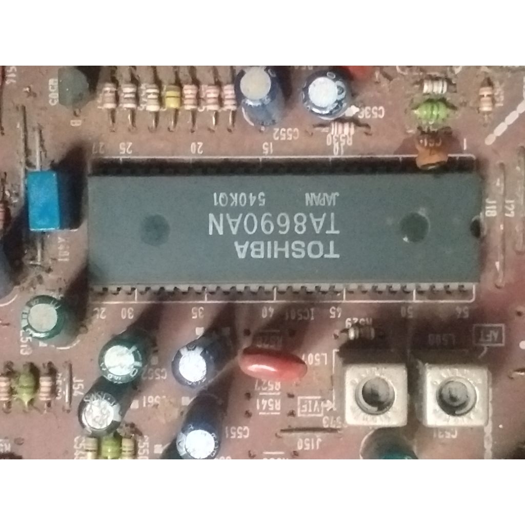 ic toshiba TA8690AN