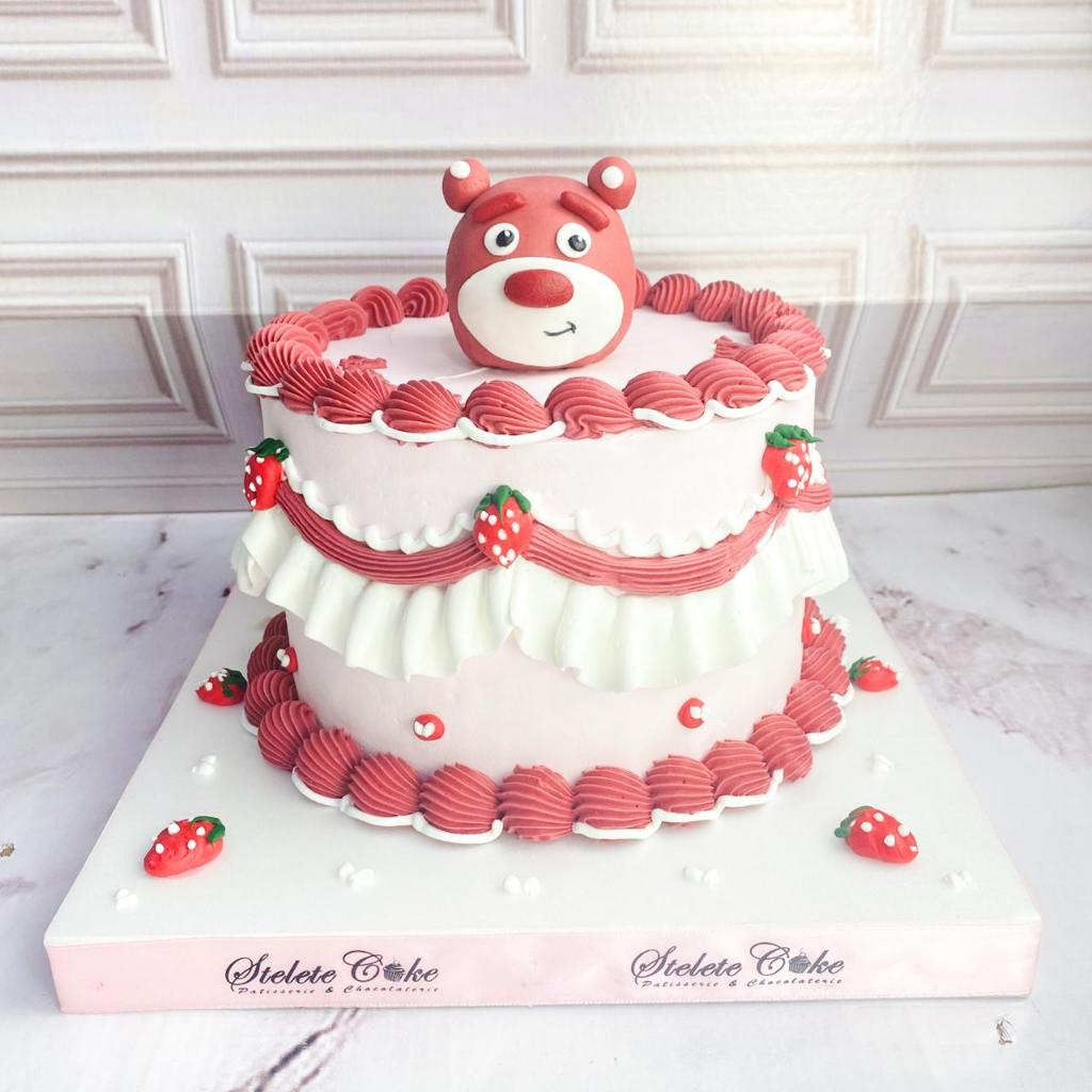 

Kue Ulang Tahun/Birthday Cake/Kue Ultah tema Lotso/Lotso Cake/Kue Birthday jakarta