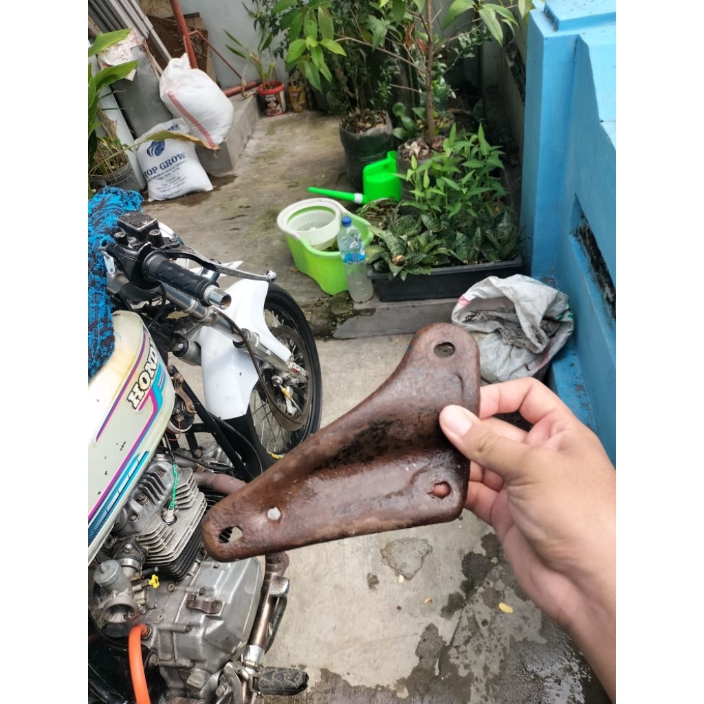 pangkon knalpot supercup/c800