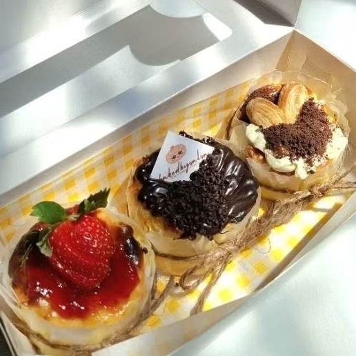 

[KIRIM INSTANT ONLY] MINI BASQUE BURNT CHEESECAKE BAKEDBYSALSA