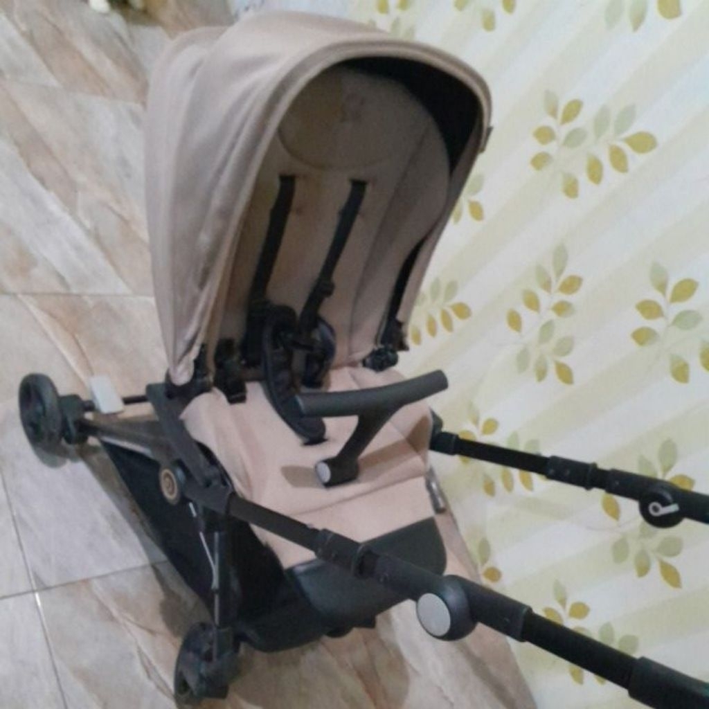 stroller cocolatte versee preloved