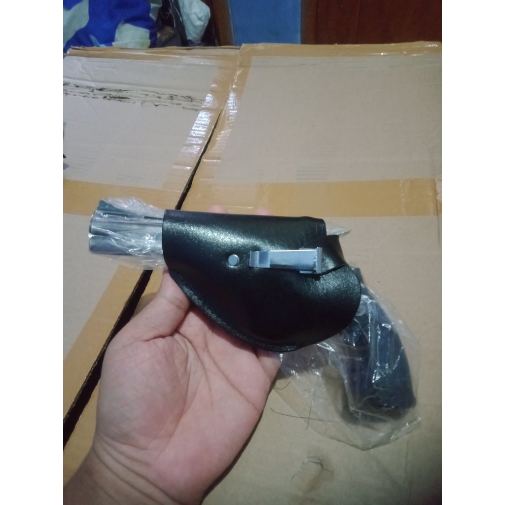 Korek Api Gas Pistol Revolver / Korek Api Bara Model Pistol Revolver Ukuran Besar + Free Sarung