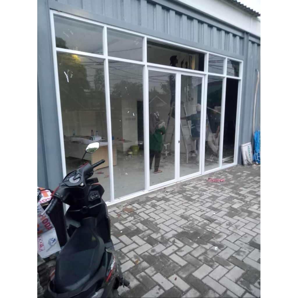 PARTISI KACA ALUMINIUM