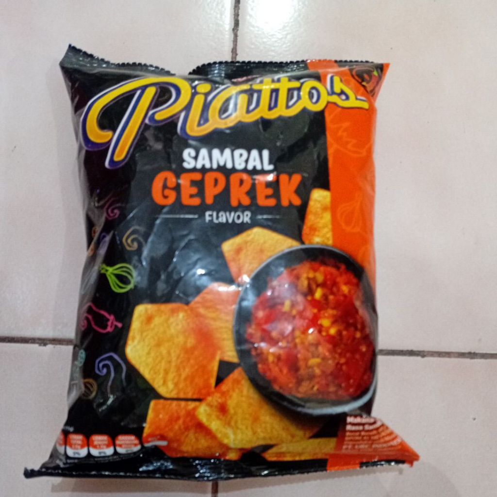 

Piattos Sambal Geprek Flavor 68gr 1pcs