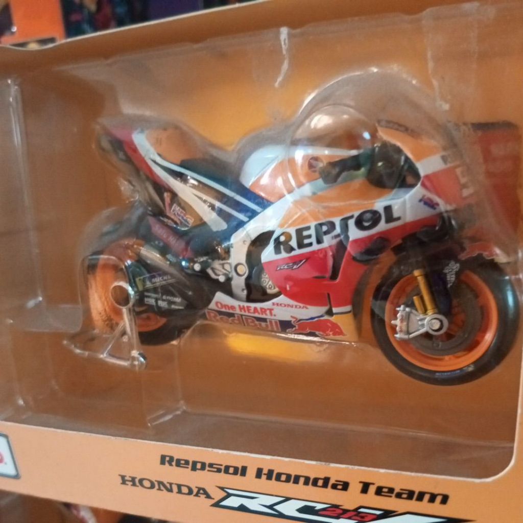 diecast miniatur motor HONDA RCV