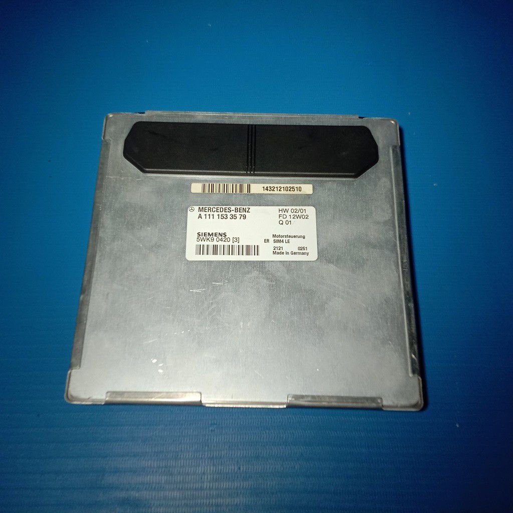 ecu mercedes-benz w204