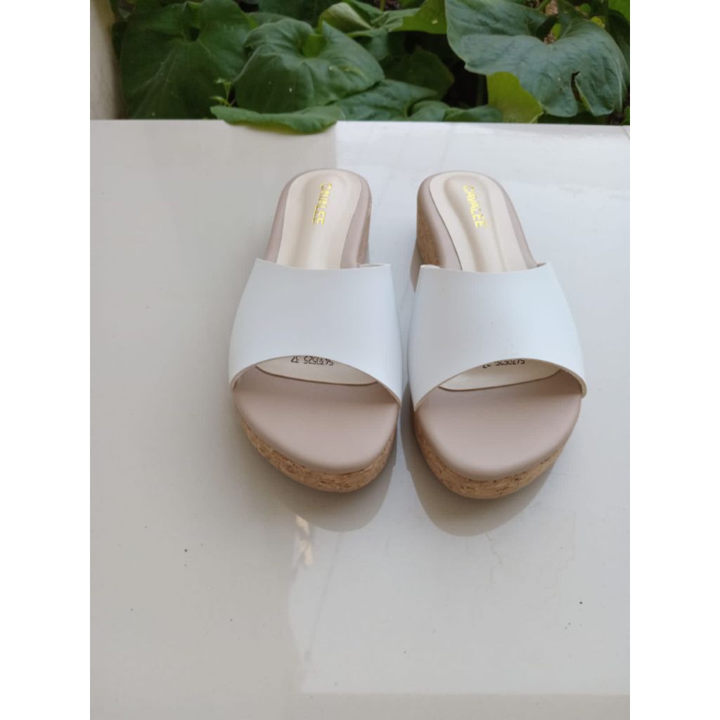 CAVALEE WEDGES WANITA 3 CM