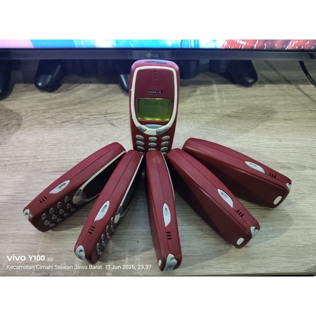 nokia 3310 red edition hp jadul