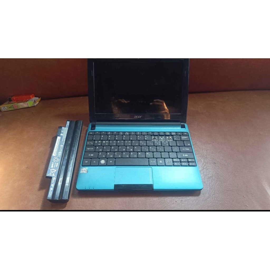 notebook acer aspire one (kondisi mati total)