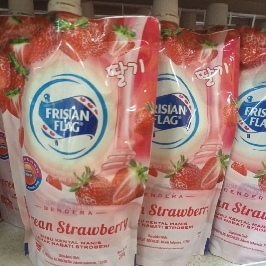 

Frisian Flag Korean Strawberry