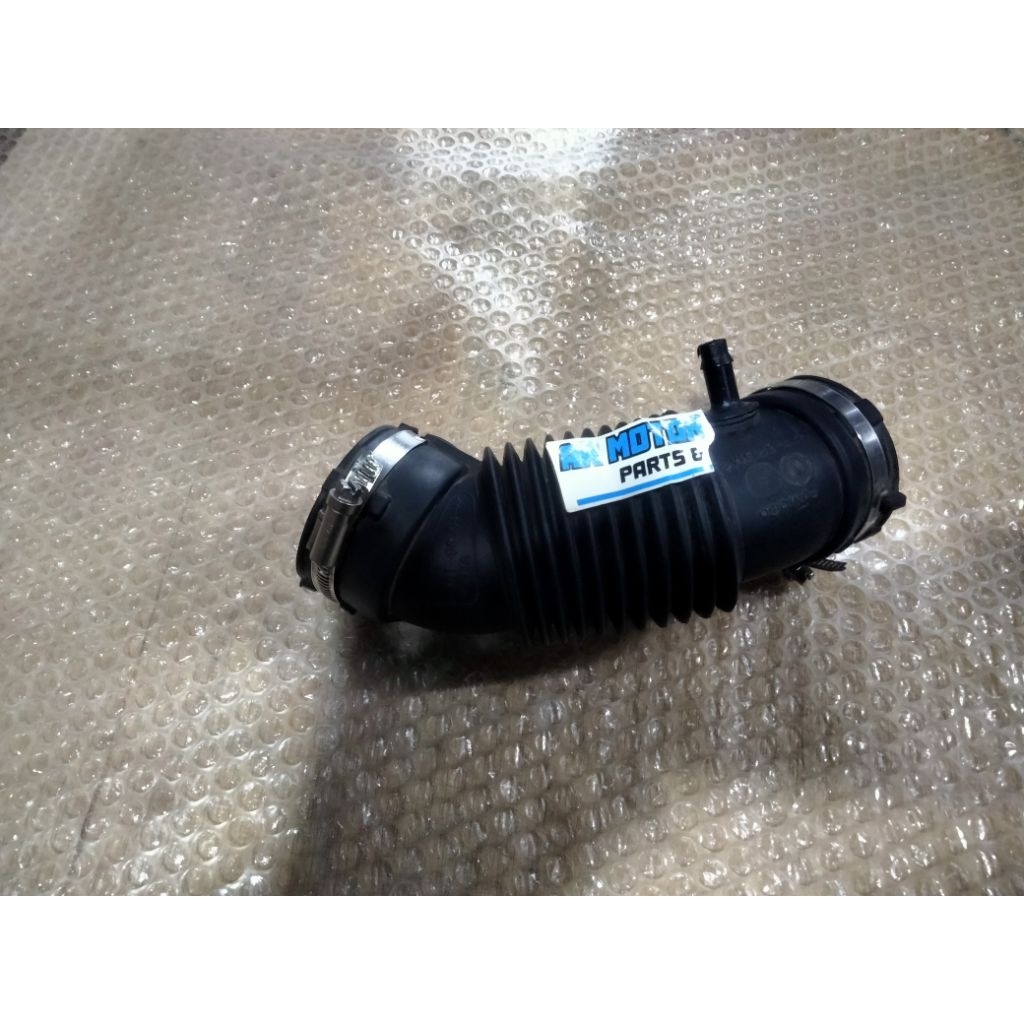 Selang trotle ford fiesta ecosport