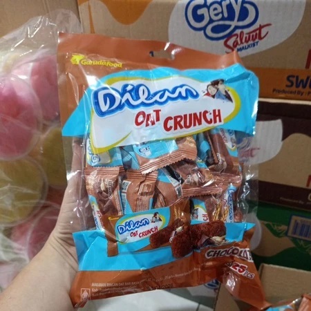 

( BAG ISI 25 PCS ) DILAN Oat Crunch Chocolate - 25 x 10Gr