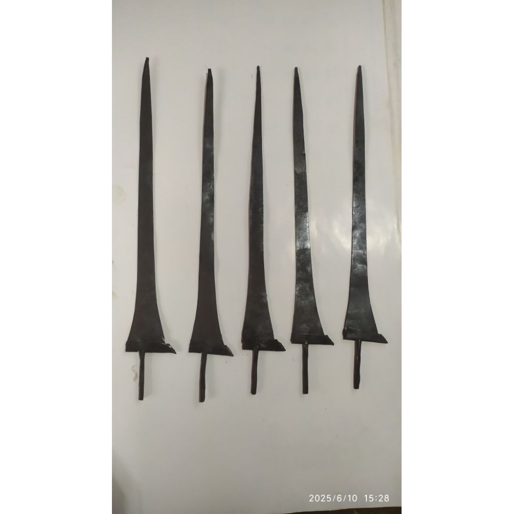 BILAH KERIS LURUS 25 CM DARI DRUM UNTUK KERIS MANTENAN