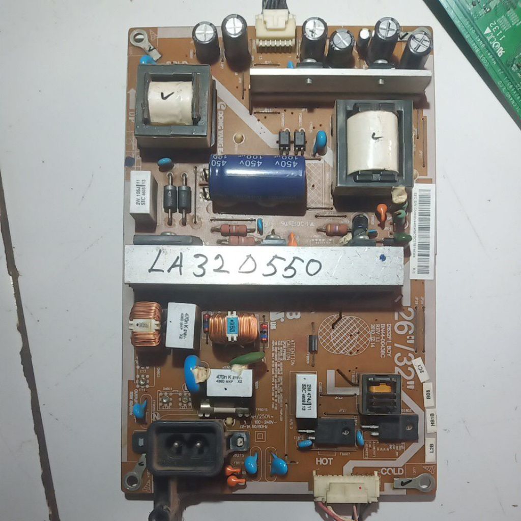 psu tv samsung 32 in tipe LA32D550