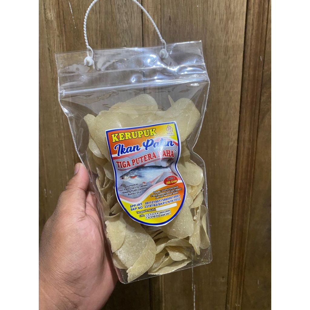 

KERUPUK IKAN PATIN BERAT 200GRAM BISA LANGSUNG DI GORENG SIAP DI SAJIKAN ( BISA COD & GRATIS ONGKIR )