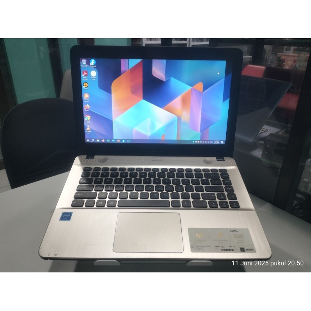 Laptop Asus X441M RAM 4 GBHDD 1.000 GB