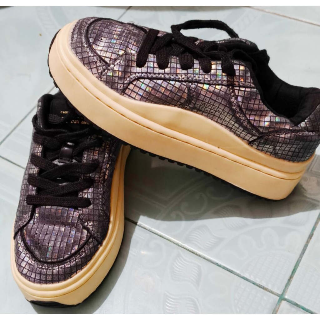 Sepatu anak Preloved Zara