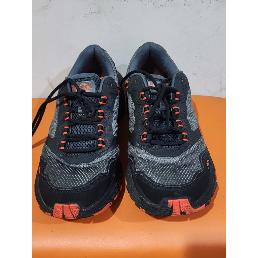 Preloved Sepatu Trail Run