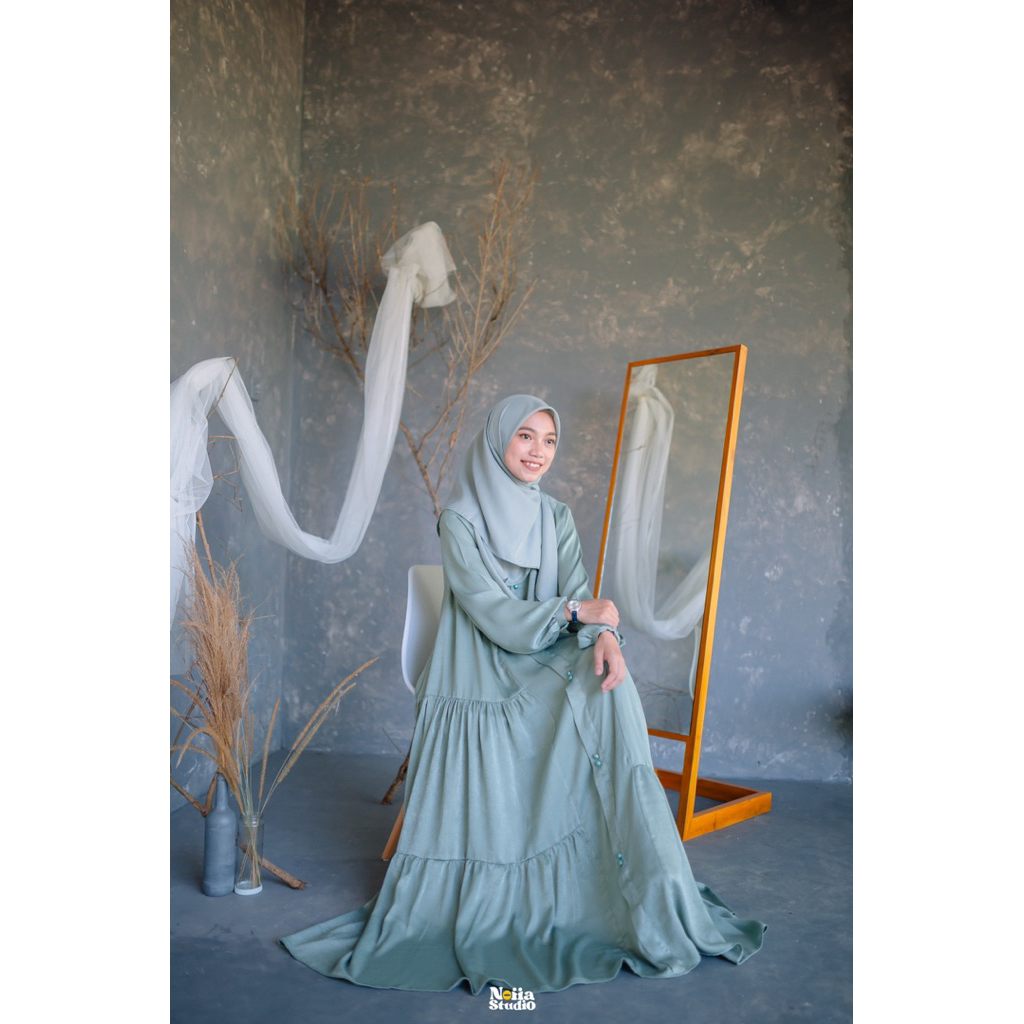 Gamis premium/Gamis simple/gamis elegan/ gamis adem / gamis pesta /arwa gamis dari Renjani