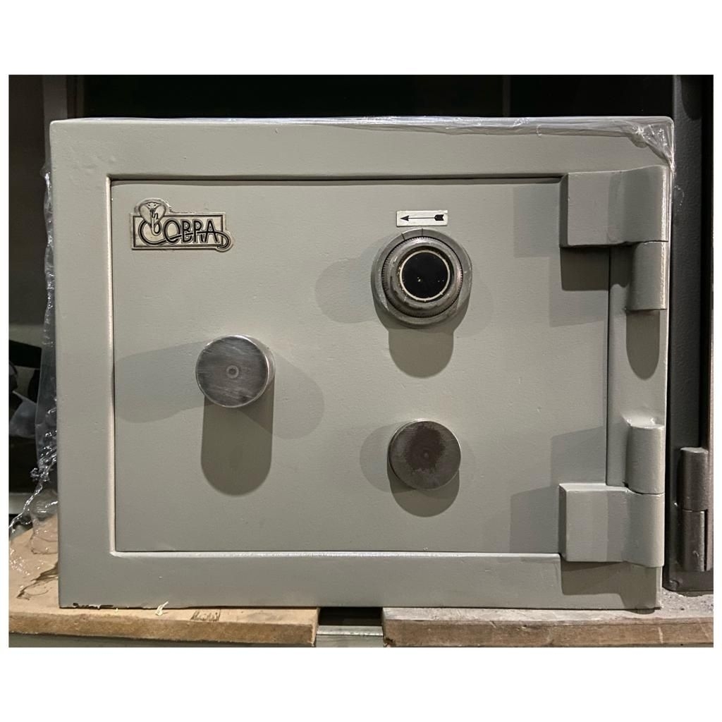 Brankas Chubb Cobra Kunci LN Brangkas Bekas Tahan Api Safety Box Brankas Uang Second