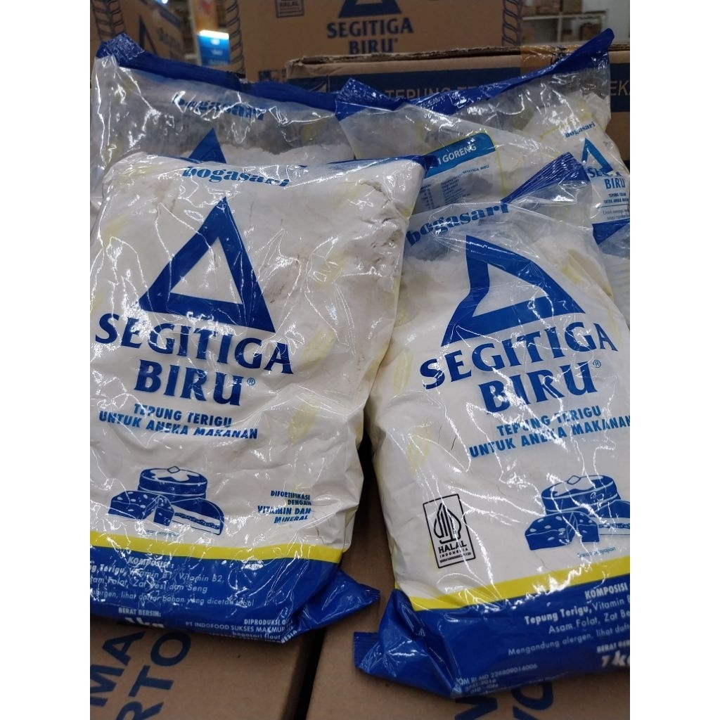 

BOGASARI SEGITIGA BIRU TRANSPARAN PACK 1KG